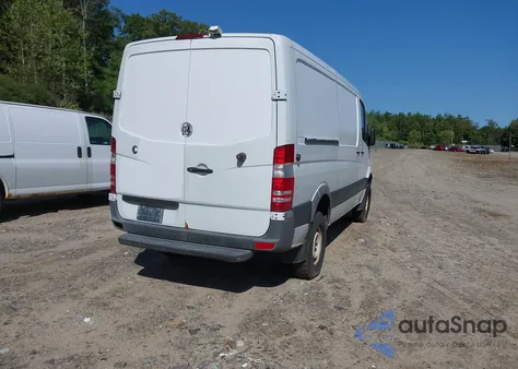 2015 Mercedes-Benz Sprinter 2500 Normal Roof z USA, uszkodzony, nr VIN WD3FE7CC1FP169044